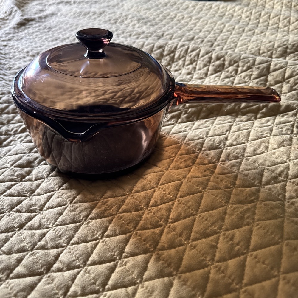 Vintage Corning Pyrex Vision V-1-C  Ware Amber Cookware 1 L Sauce Pan & Lid USA